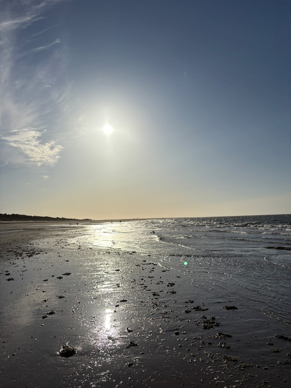 Licht over de zee bij Renesse